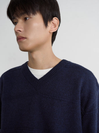 Cable Stripe V-Neck Knit (Navy)