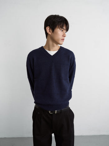 Cable Stripe V-Neck Knit (Navy)