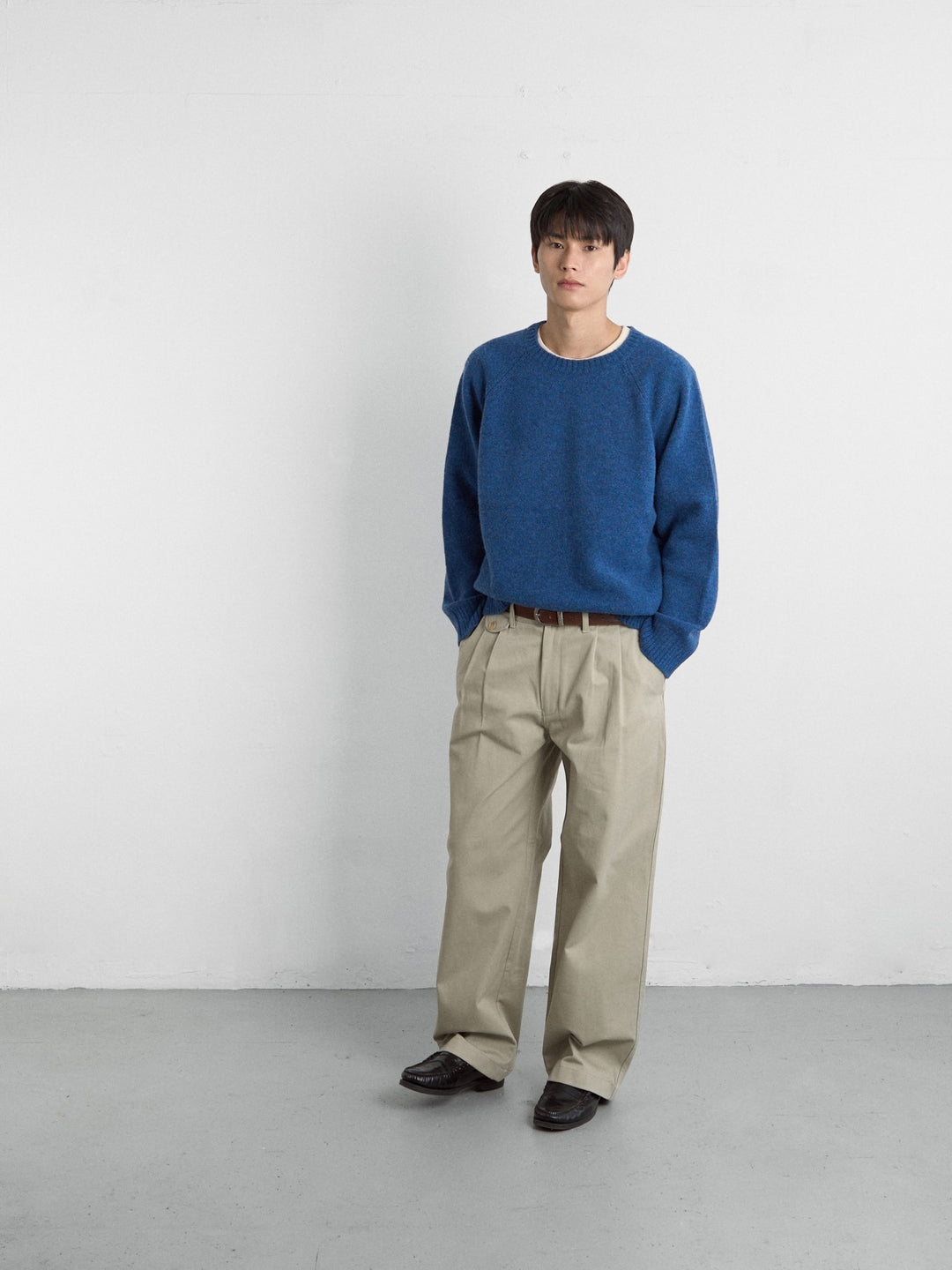Everyday Pin-tuck Chino Pants (Beige)