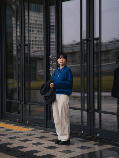 Yak Wool Classic Collar Knit (Cobalt Blue)