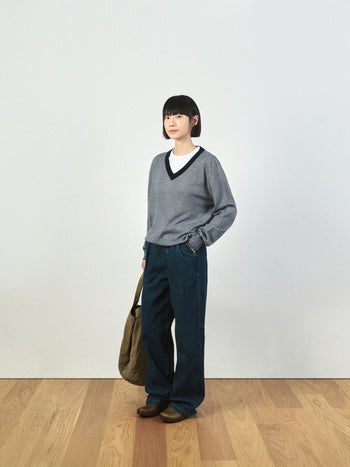 (W)Pin-Stripe V-neck Knit - Olive | W0 (S)