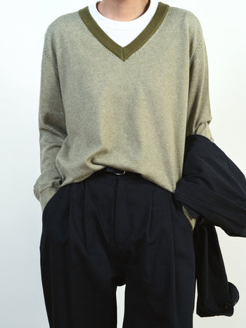 City Worker Pin-tuck Trouser (Khaki Gray)