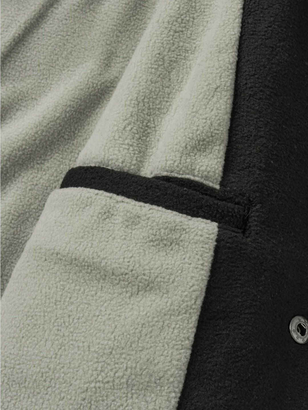 Two-tone Strap Fleece Jacket (Black)