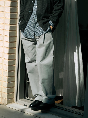 City Worker Pin-tuck Trouser (Blue Gray)