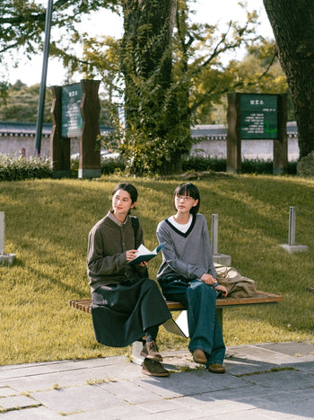 (W)Pin-Stripe V-neck Knit - Olive | W0 (S)