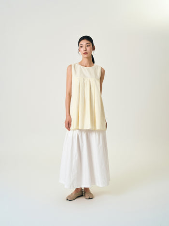Pleats Sleeveless Top (Ivory)