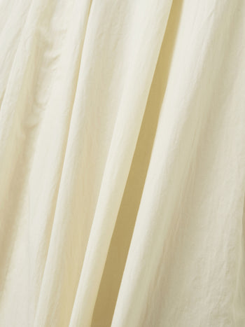 Pleats Sleeveless Top (Ivory)