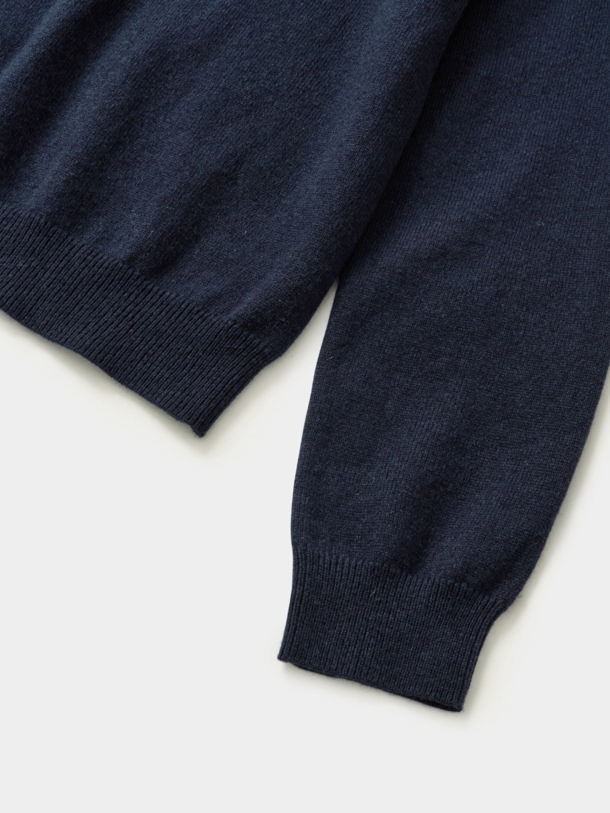 Layered Wool Round Knit (Navy-Lemon)