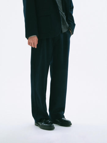 City Wool Pin-tuck Trouser (Charcoal)