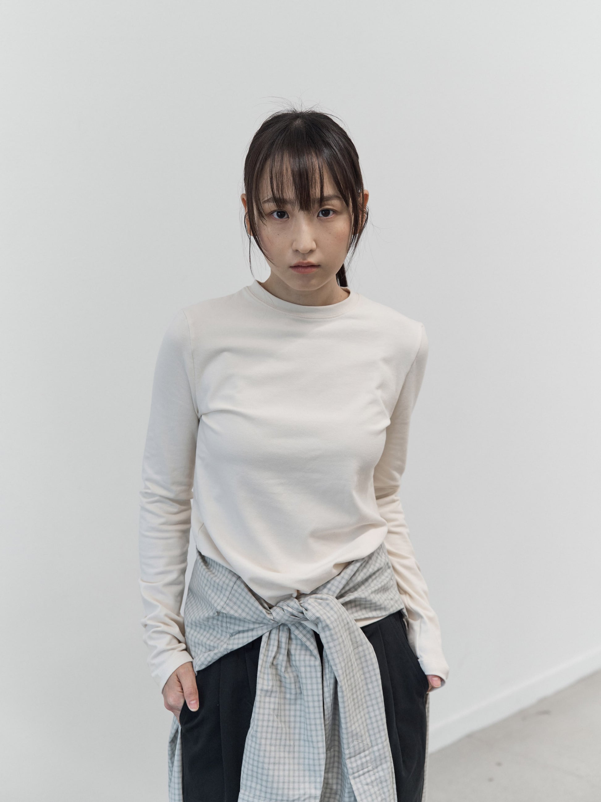 Mellow Slim Long Sleeves T-Shirt (Beige)