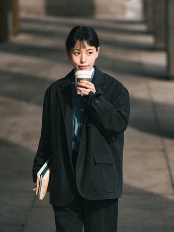 City Wool Pin-tuck Trouser - Navy | A1 (M)